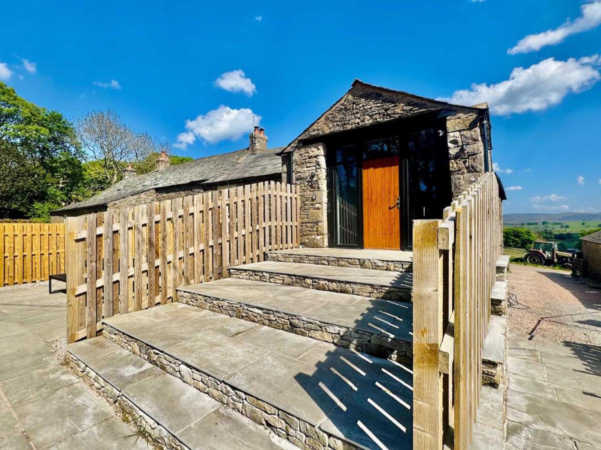 The Old Dairy Barn - Stunning Rural Retreat - B&B Kirkby Stephen