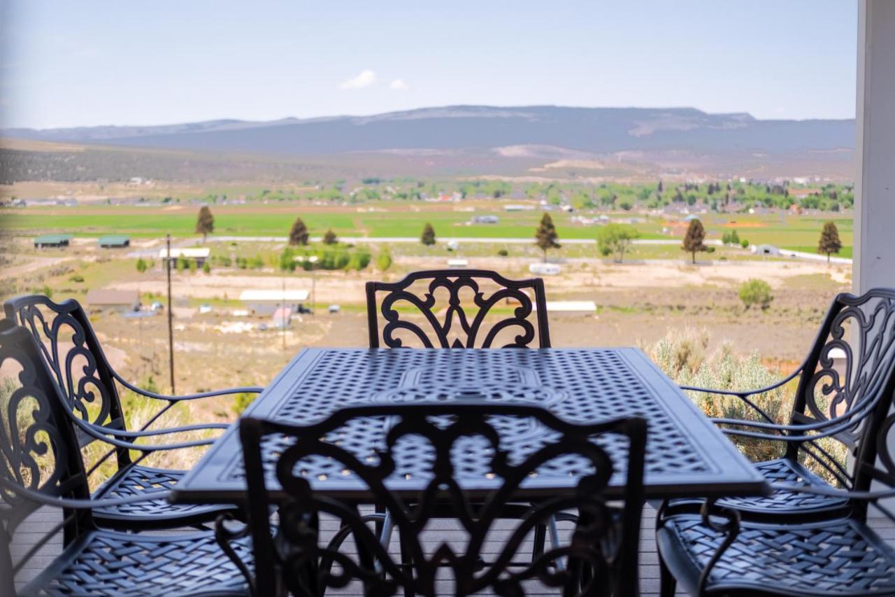 Hilltop Heaven - 5 Star Comfort and Views - Ferienwohnung Panguitch
