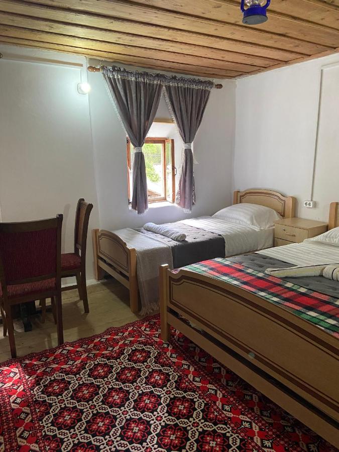 Habitación Doble con baño privado - 1 o 2 camas