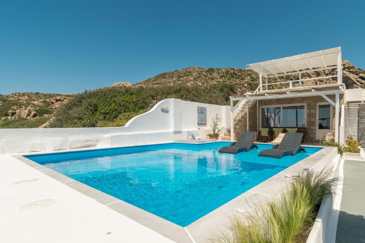 Luxury Rooftop Villa with Private Pool in Milos, 3 Bedrooms - B&B Provatás
