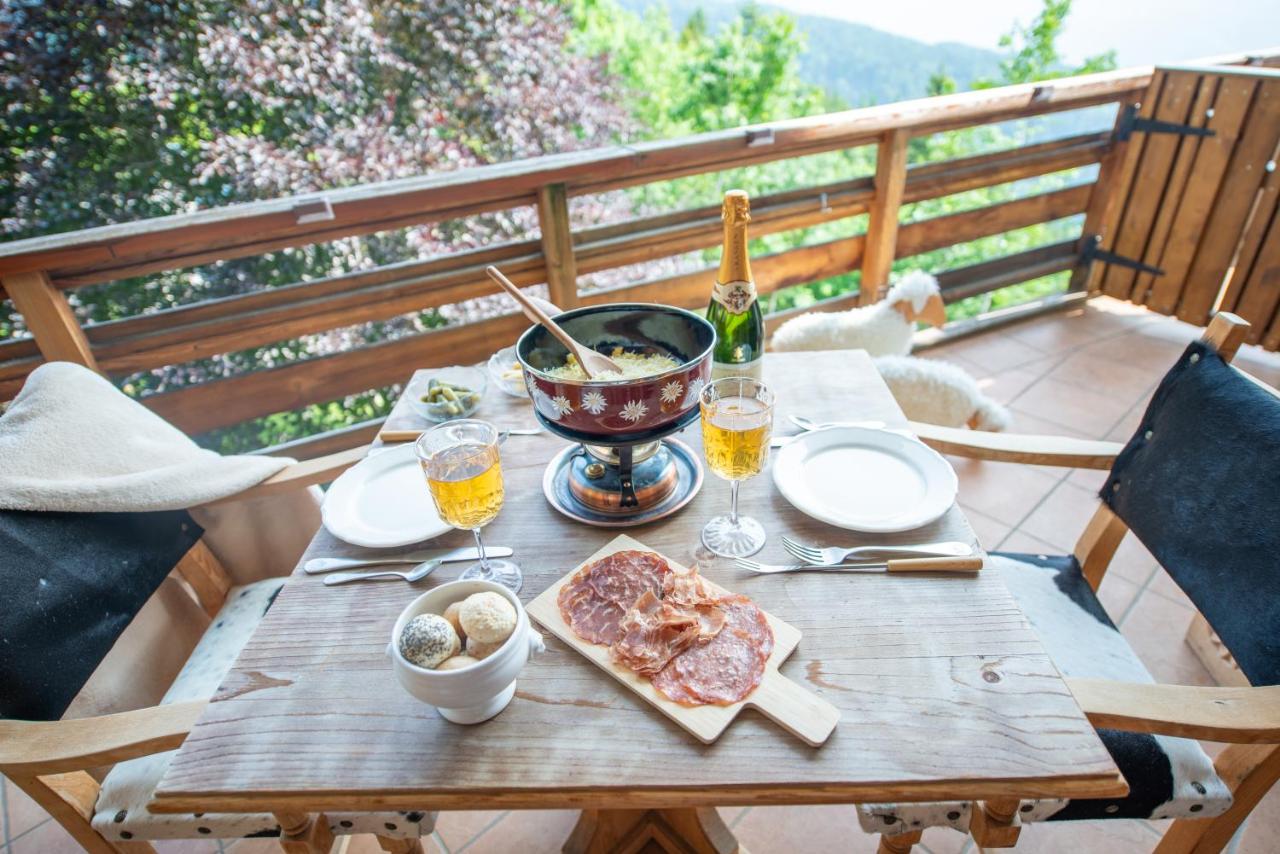 Clouds Studio Alpin Luxury View and Pool - B&B Villars-sur-Ollon