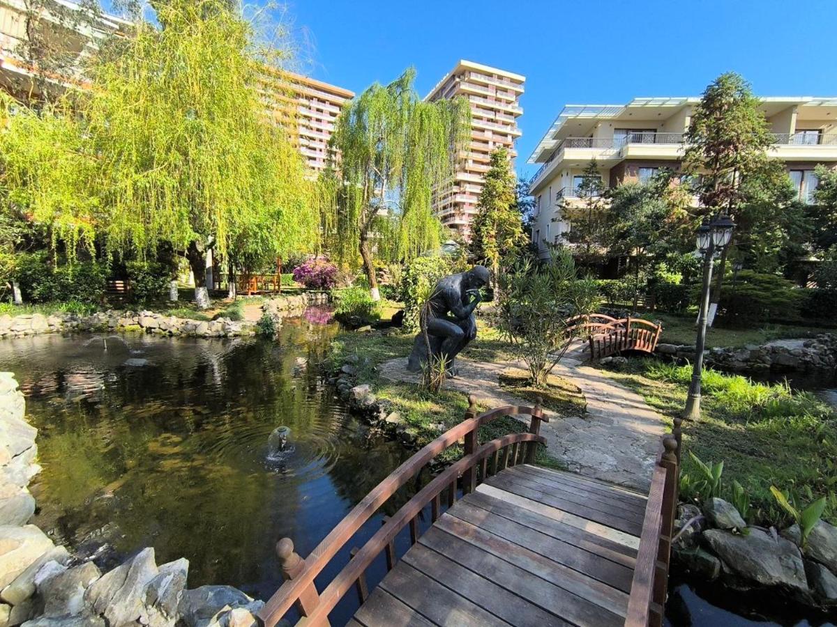 Dreamland Oasis 14-704 apartment - Chambres d’hôtes Tchakvi