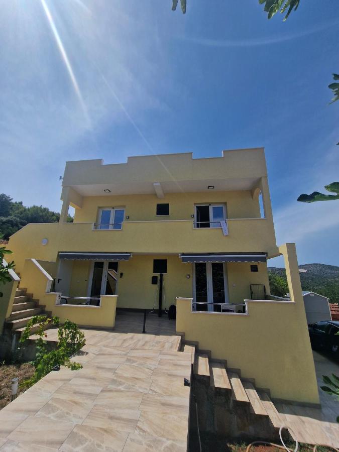 Apartments Moreno - Dalmacija - Bed and Breakfast Marina