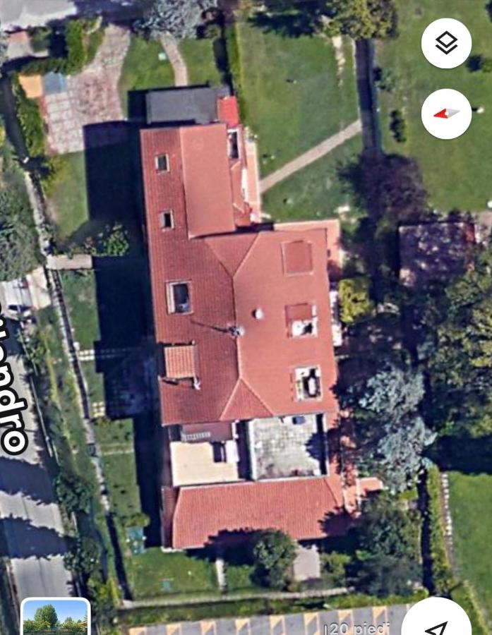 Angy House 25 - Ferienwohnung Desenzano del Garda