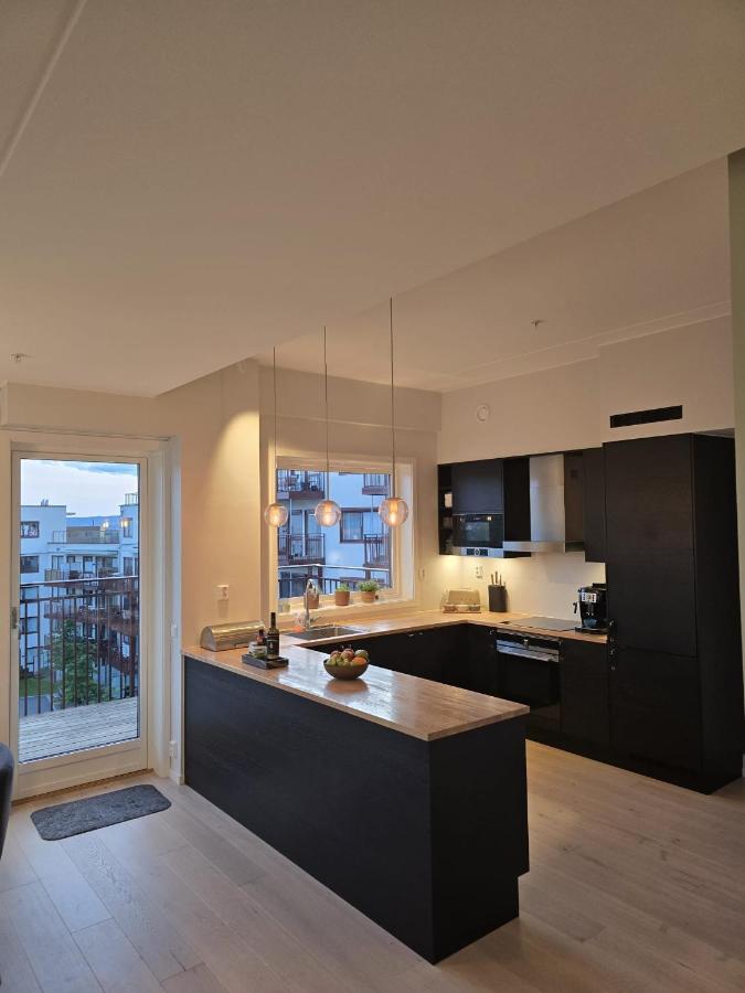 Luxury View Apartment with 2 Bedrooms and a Balcony - B&B