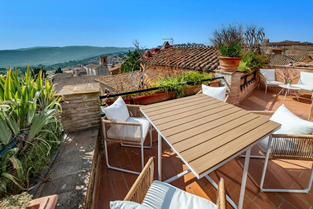 Suite Scacco Terrazza Vista Torre degli Sciri - Chambres d’hôtes Pérouse