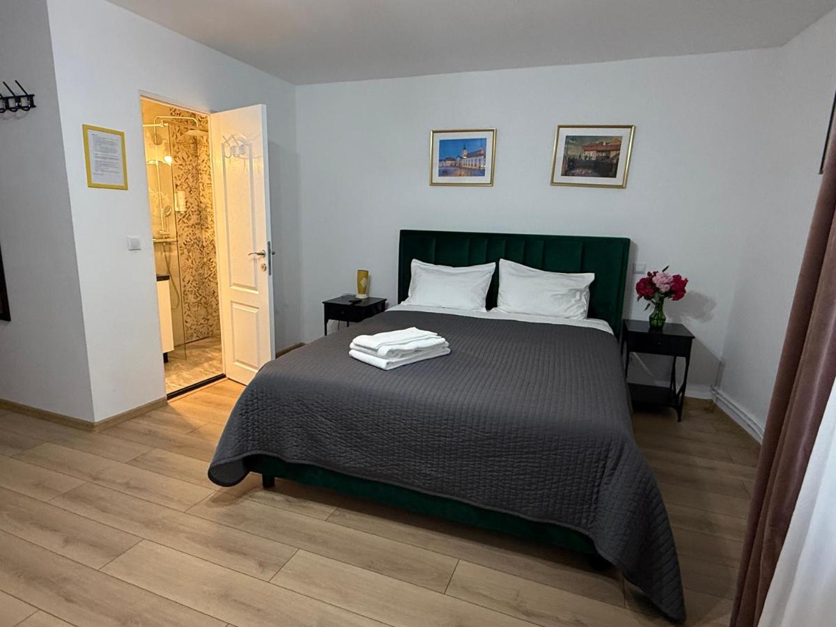Candy-Bombon Sibiu - B&B