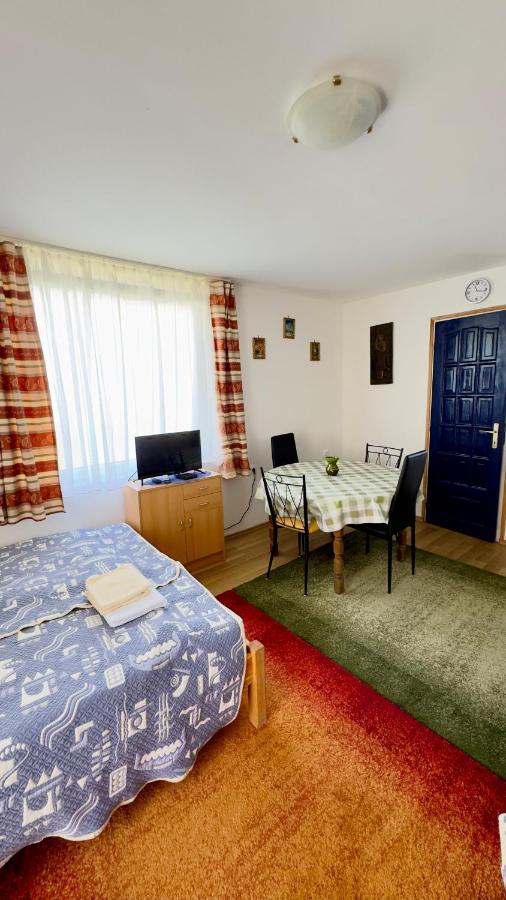 Appartamento con 1 Camera da Letto e con Giardino