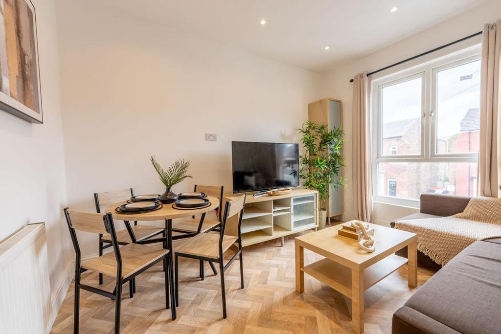 Luxury 1-bed Near MCR Hospital & City Centre - B&B