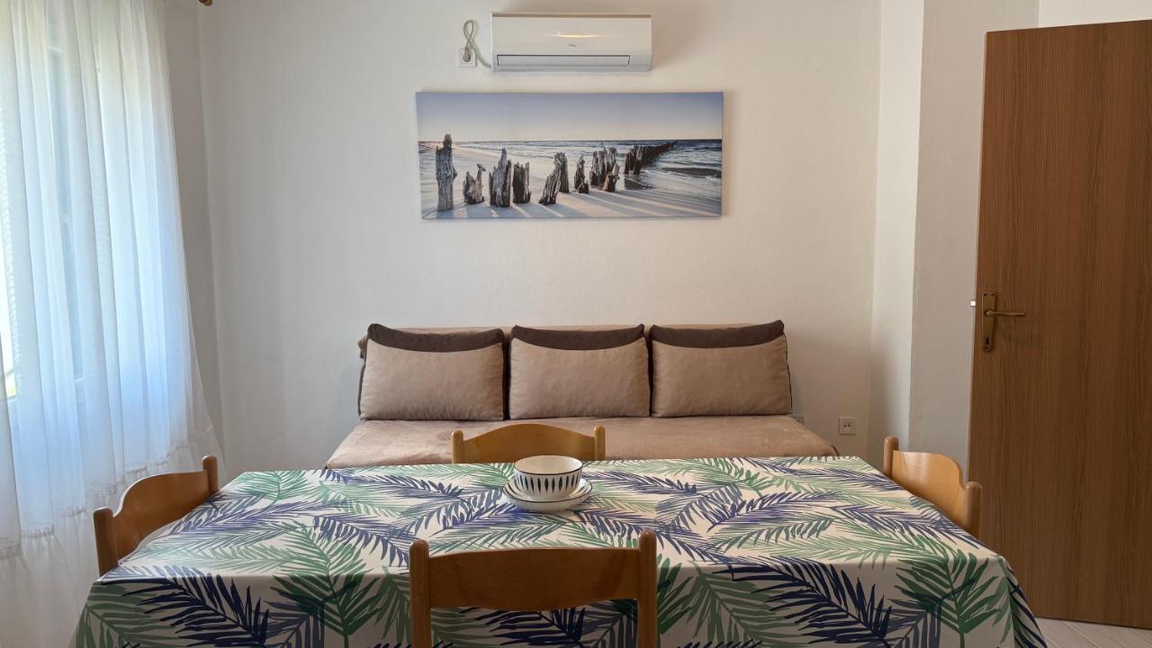 Family apartment Krivokapic - B&B Baošići