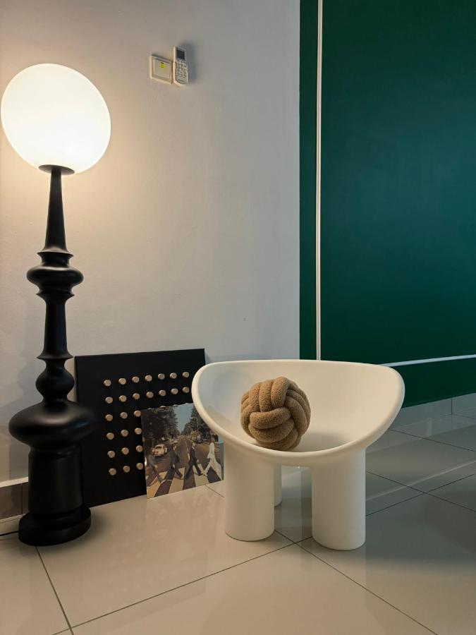 Cozy & Modern Mount Austin JB Homestay for 2-3 pax - Bed and Breakfast Johor Bahru