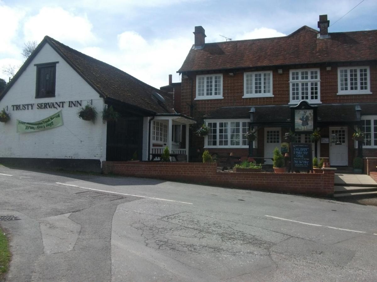 The Trusty Servant Inn - Ferienwohnung