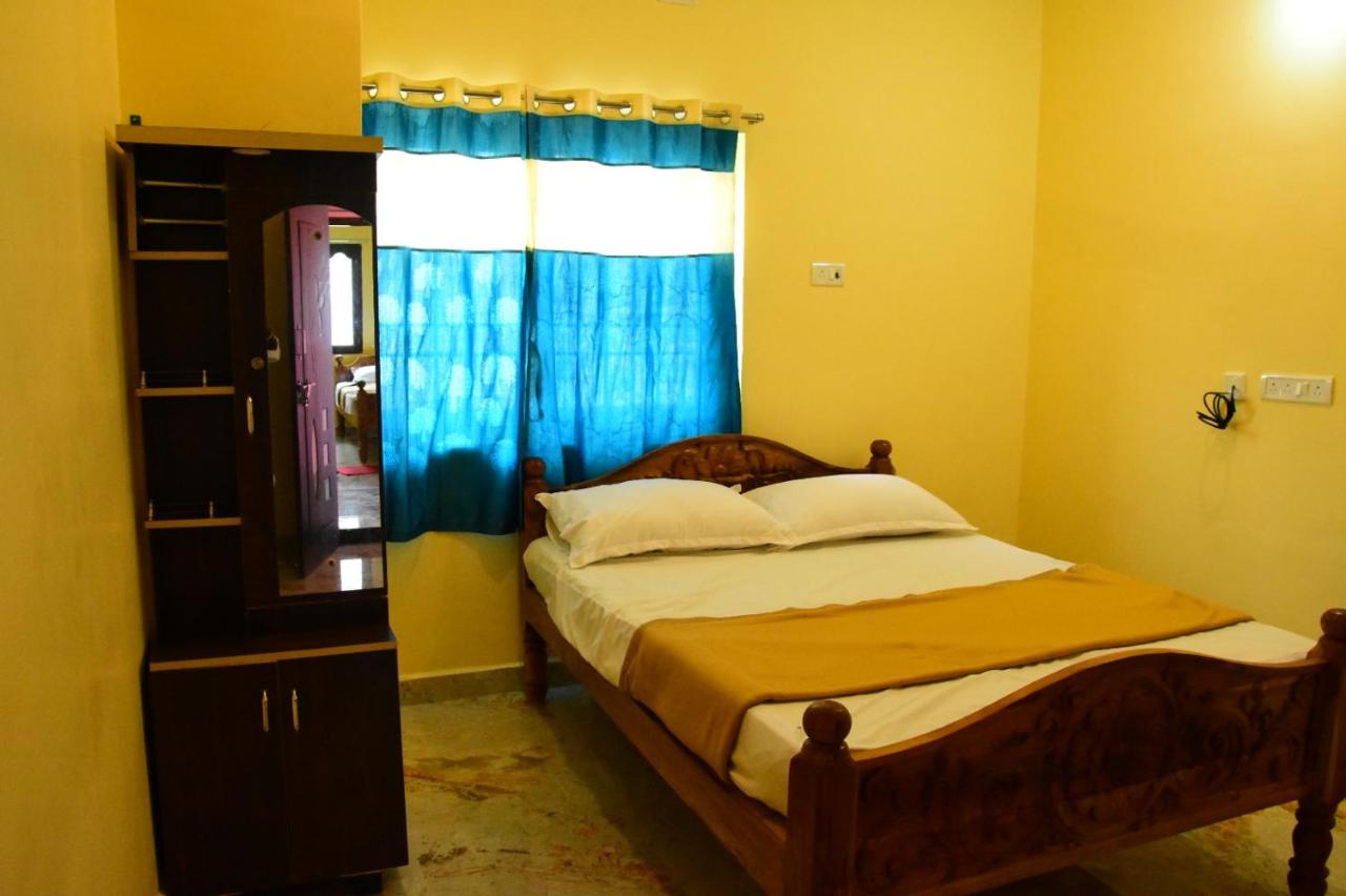 Shree Varahi Residency - B&B