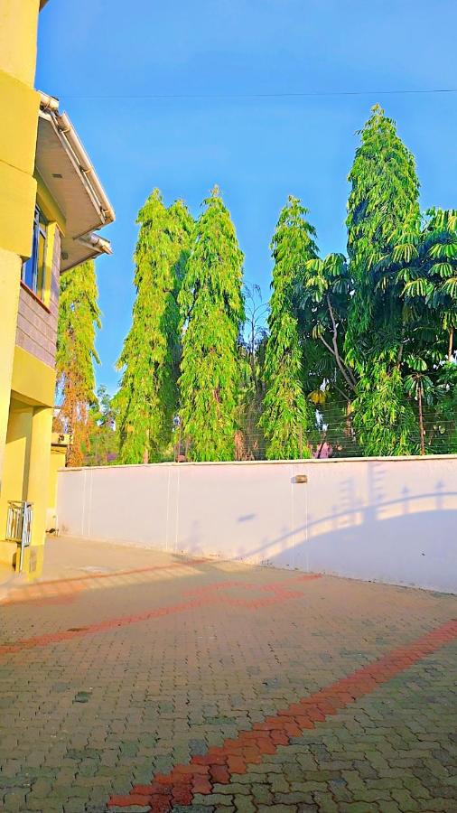 Amboseli pride LUXURIOUS APARTMENTS - B&B