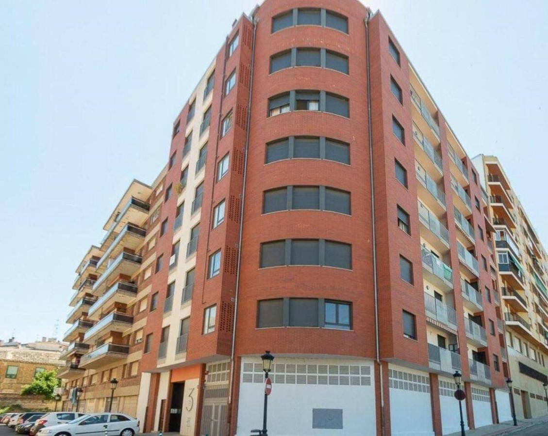 APARTAMENTO REY ENEO II, 80 m2 en la Cuna Histórica del Vino - Chambres d’hôtes Haro