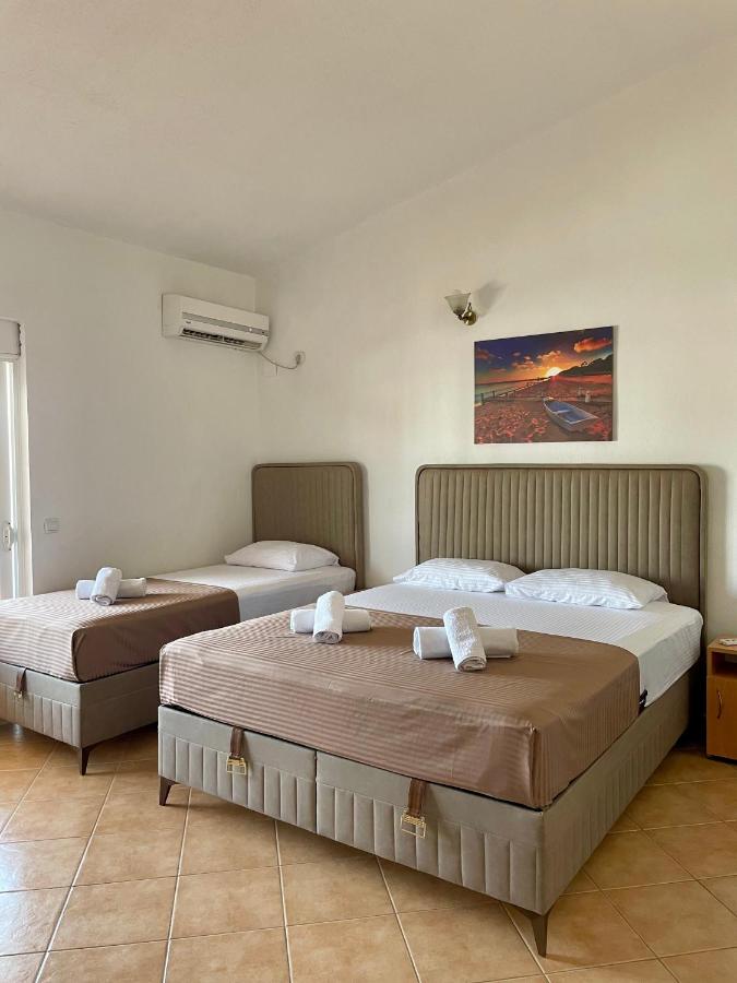 Classic Quadruple Room