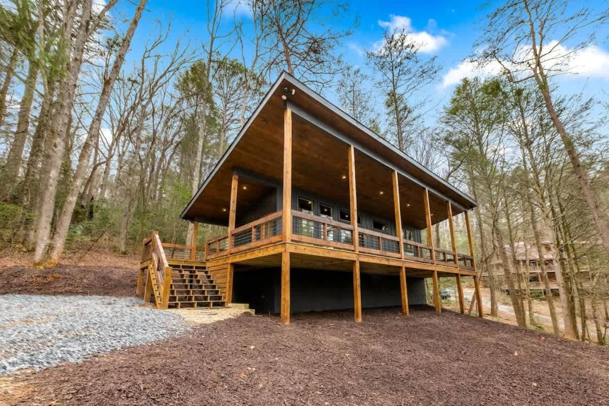 Hemlock Hollow - B&B