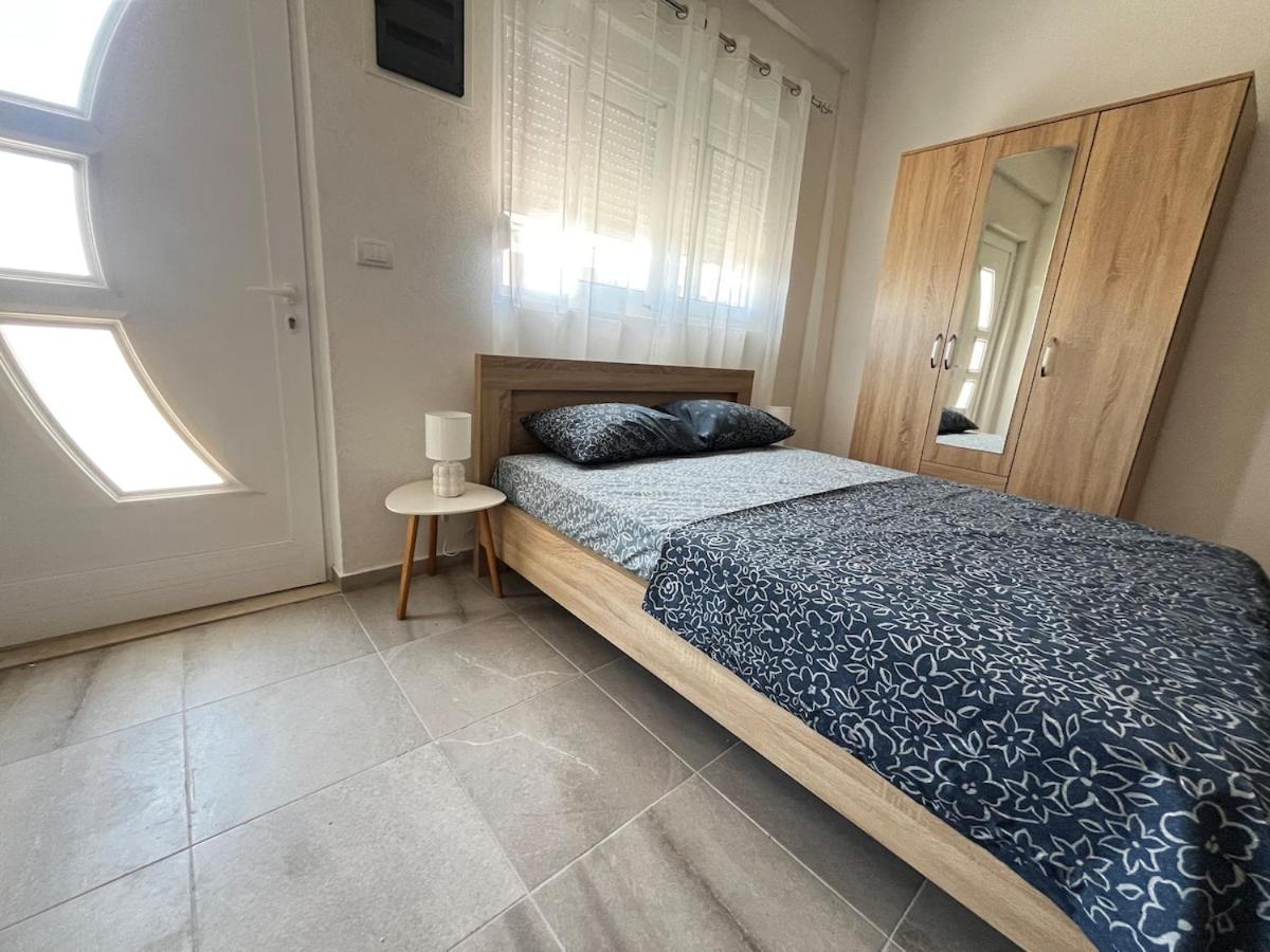 Vaidas place - Ferienwohnung Ulcinj