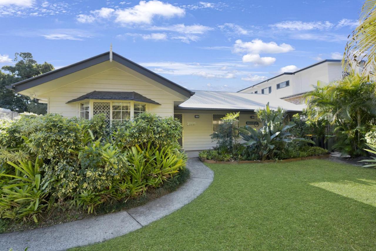 Sea Breeze Cottage at Mudjimba - Pet friendly - B&B Mudjimba