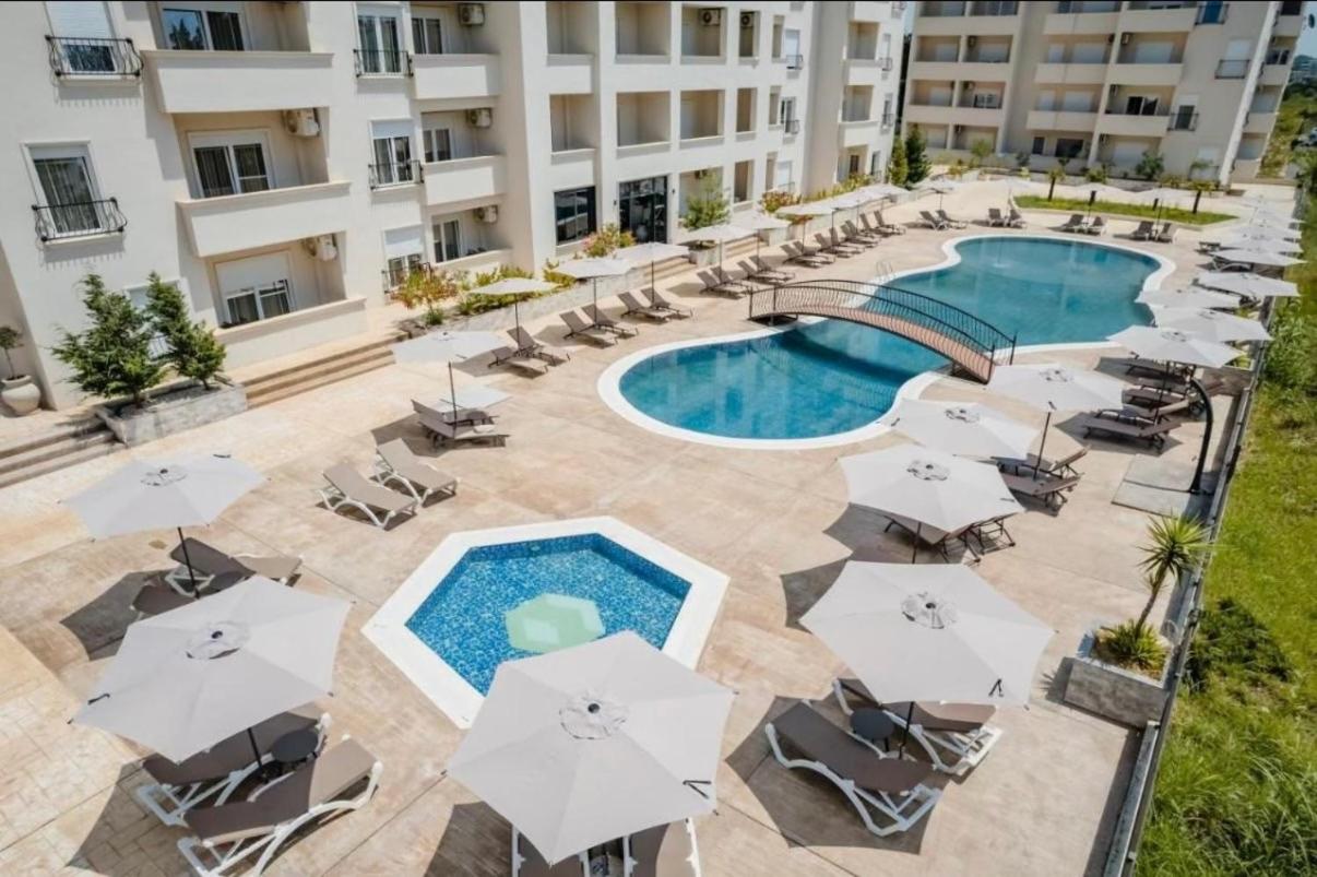 Apartments Nesi - Bed and Breakfast Ulcinj