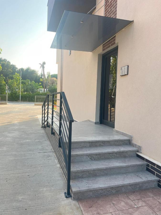Relax apartment, Side Sea View, Golem, Albania - B&B