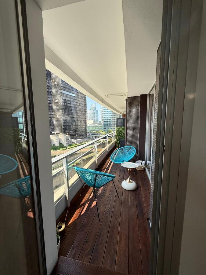 Vue, espace & confort Appartement 2 chambres avec terrasse & parking, aux portes de Paris - B&B