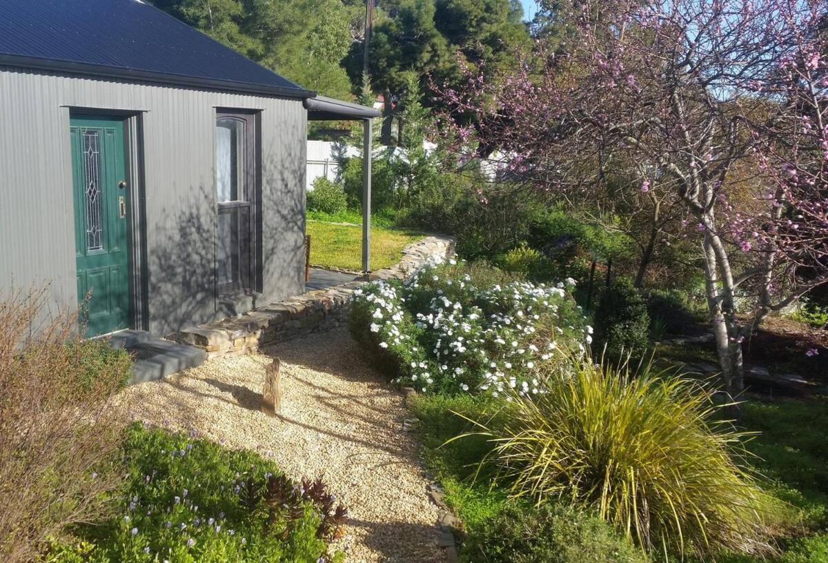 Burra Hills - B&B