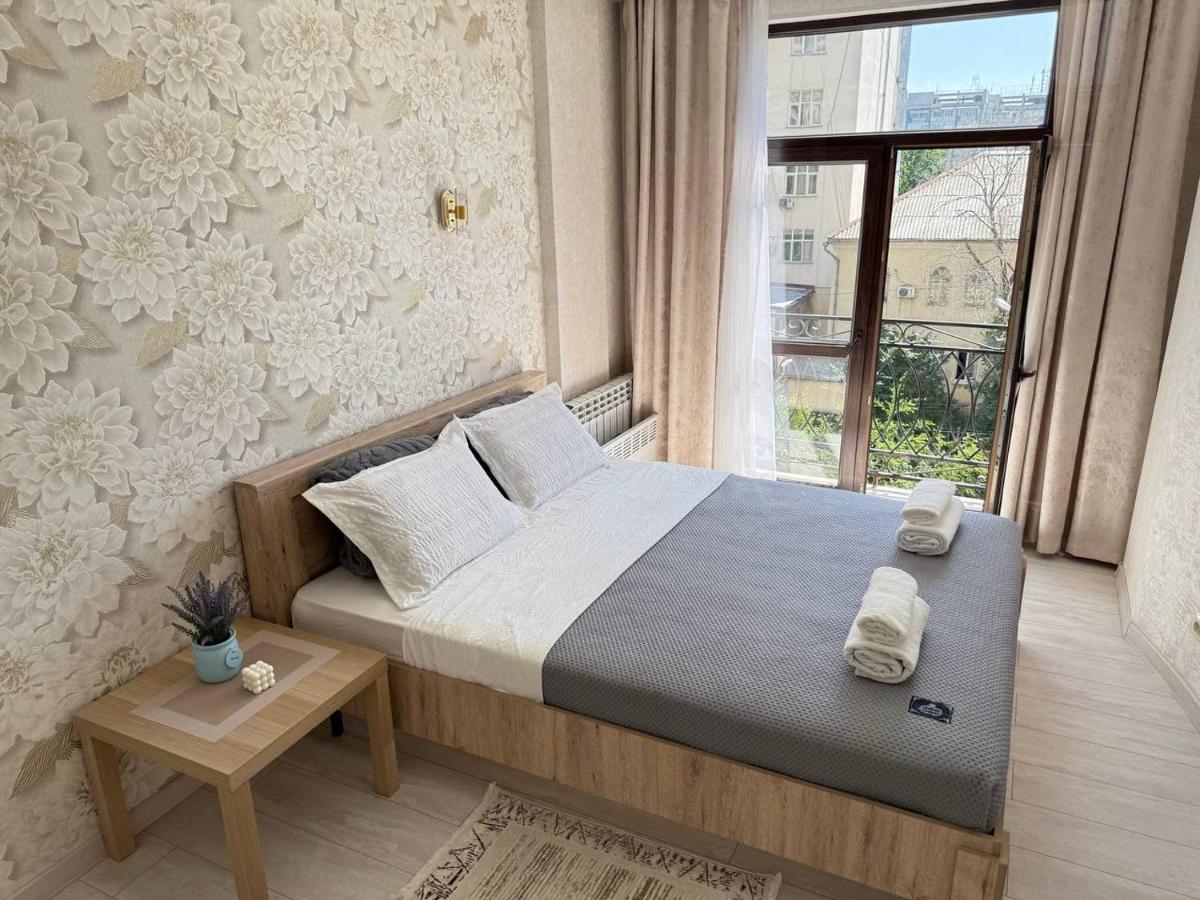 Avenue с 1 спальной комнатой - Ferienwohnung Bischkek