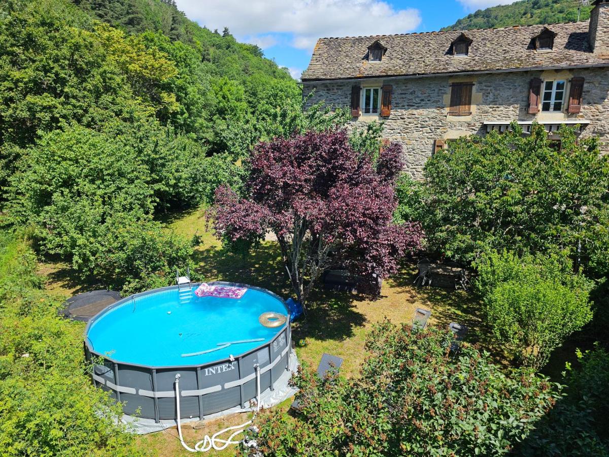 Moulin au Bord de l'Eau Calme et Nature - B&B