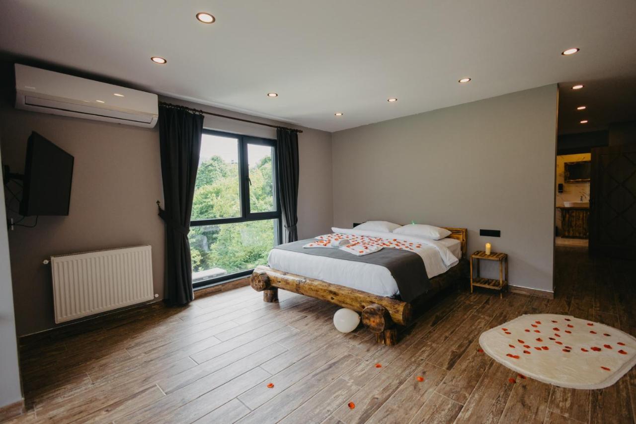 Duplex Quadruple Room