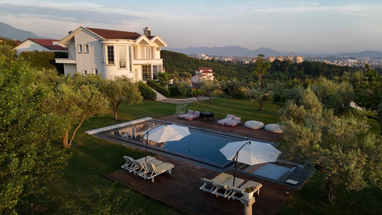 Villa Kamila - B&B Tirana