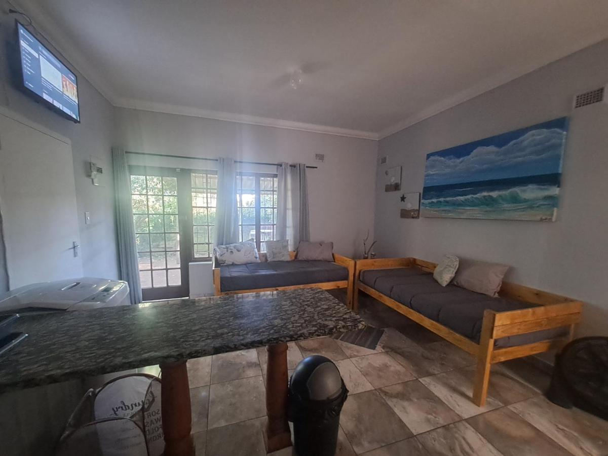 Ons wegbreekie - B&B Port Shepstone