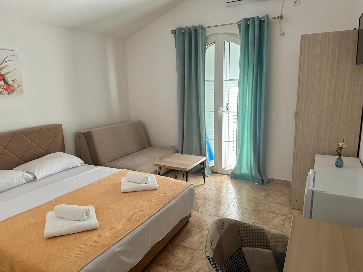 Triple Room with Balcony