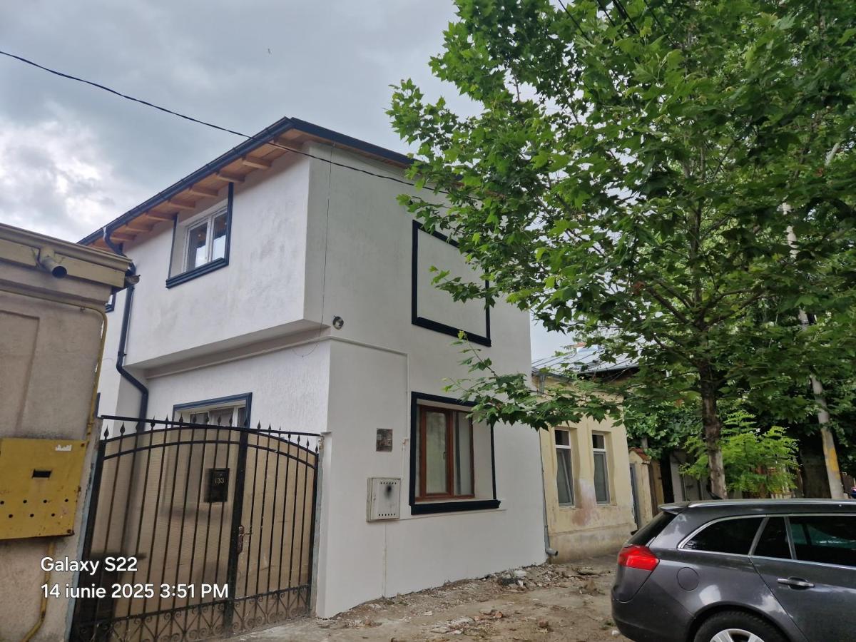 Casa Rahova Studio - B&B Brăila