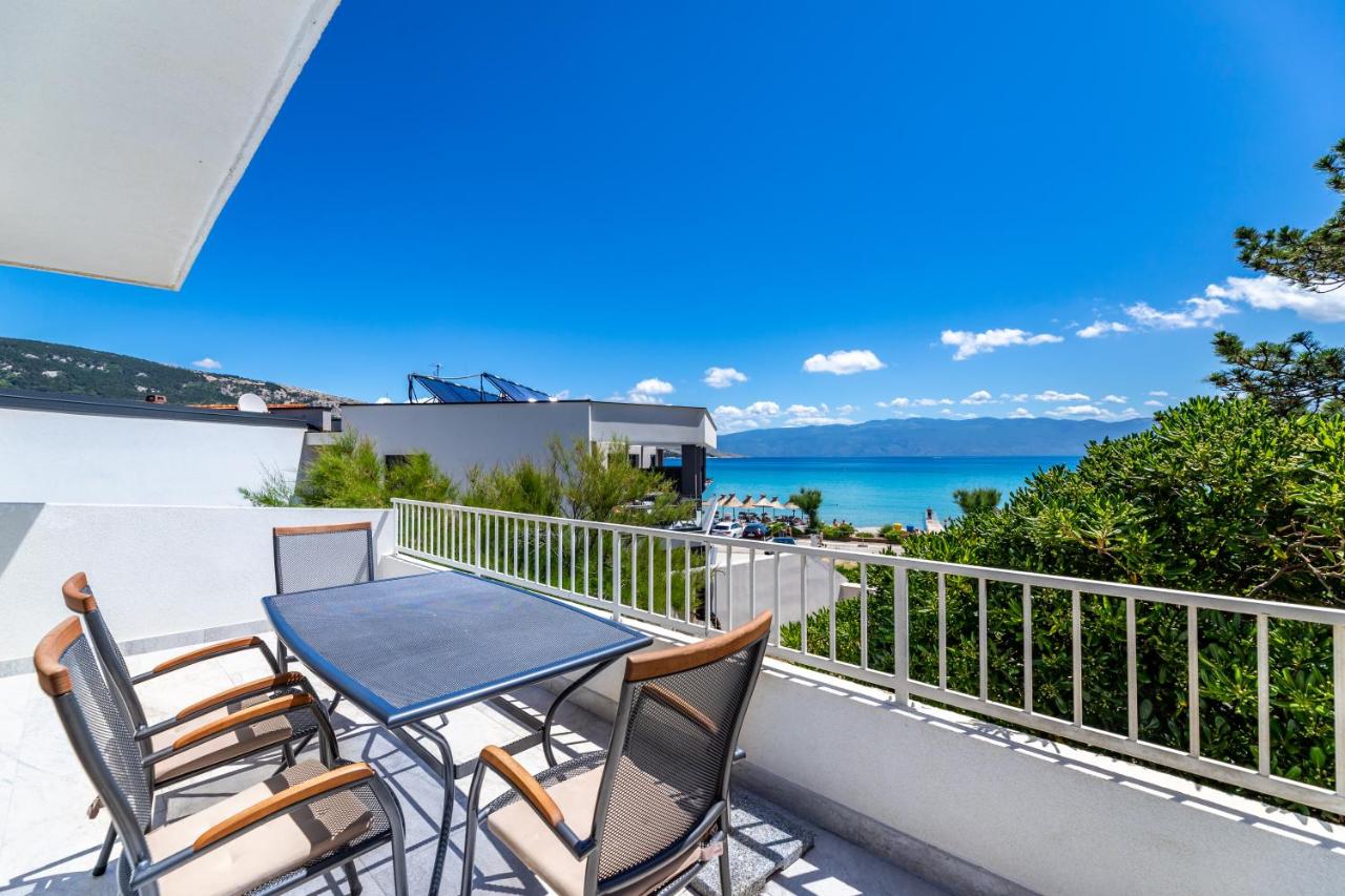 Sun&Sand Beach Apartments Baška - B&B