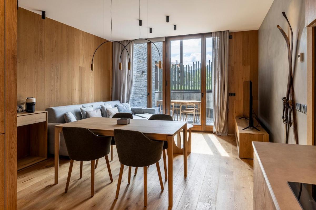 Luxury Mountain Stay l 6pax l GYM - SAUNA - POOL l by BonesVacances - B&B El Tarter