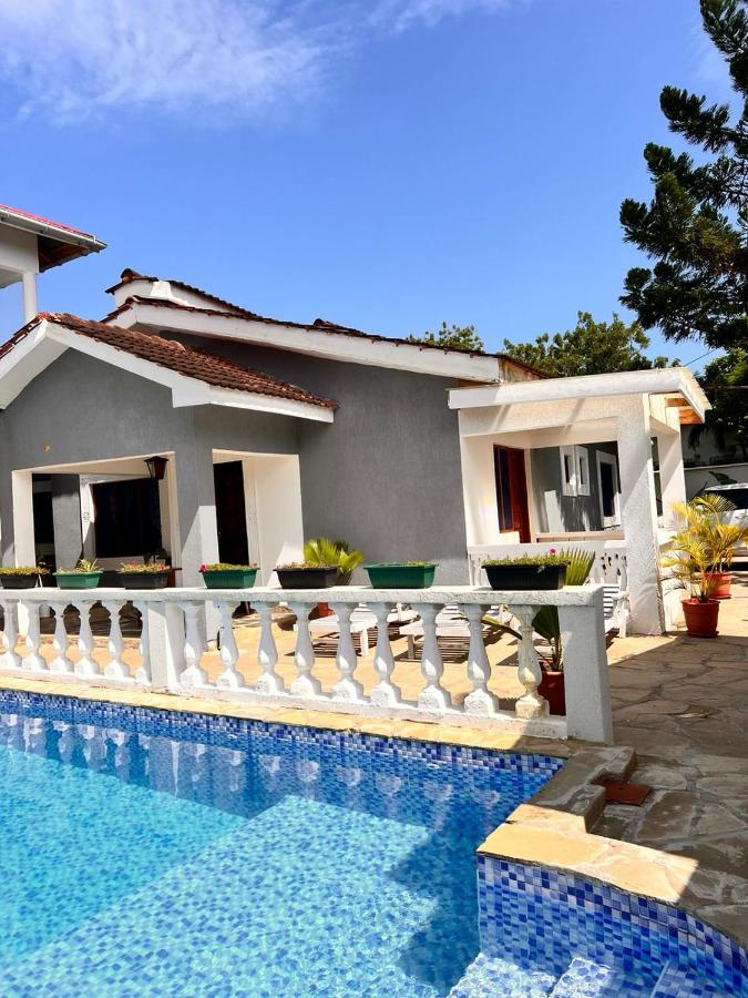 Honeydream Villa - B&B Diani Beach