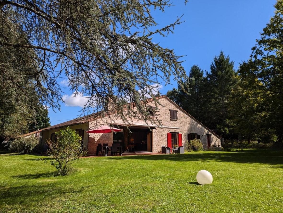 Le bois des fées de Chazelles - B&B