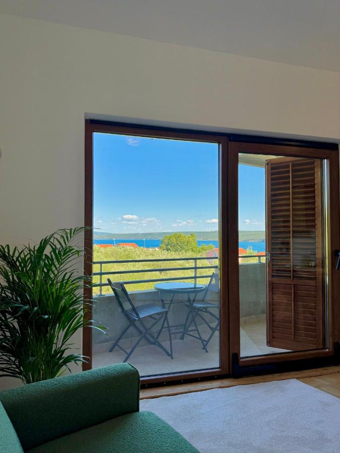 Villa La Mare - Ferienwohnung Posedarje