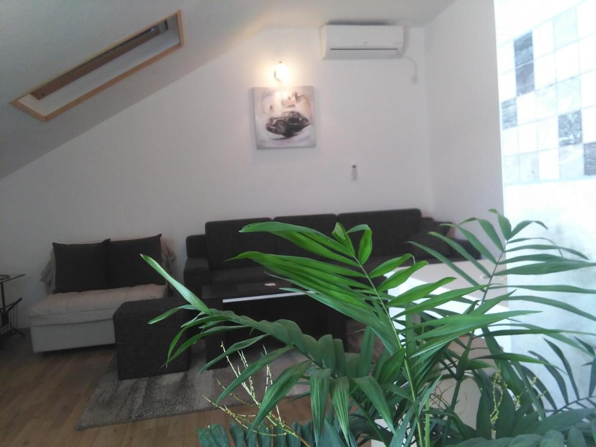 Apartment Iva - Bed and Breakfast Trebinje