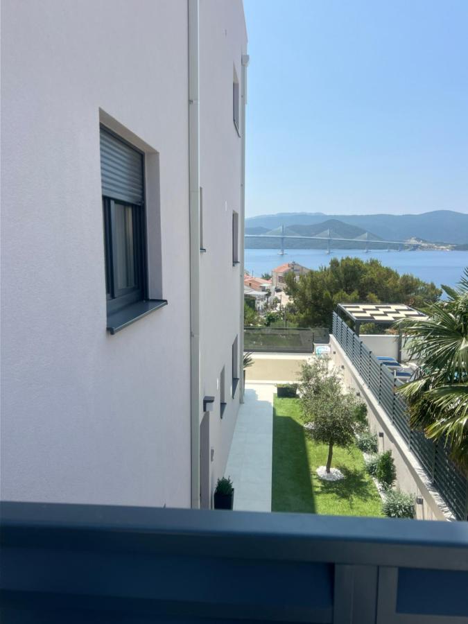 Apartmani Kristina - B&B