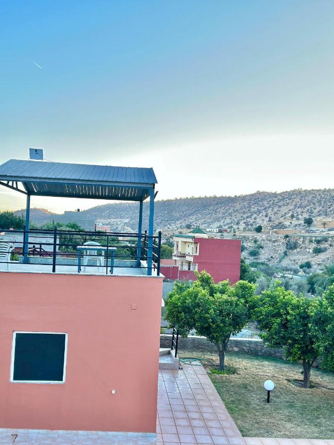 Agadir Tighanimine maison avec piscine dans une ferme - Chambres d’hôtes Ajarif