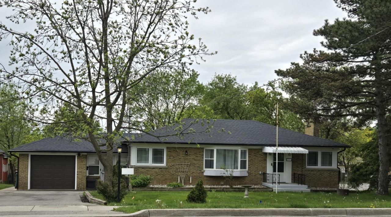 Streetsville Retreat - Prime Location - Ferienwohnung Mississauga
