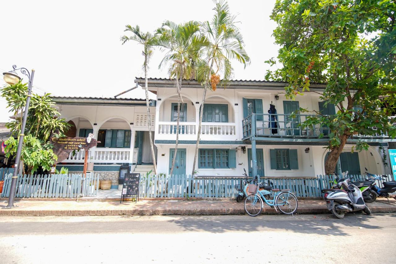Chair Riverside - Bed and Breakfast Luang Prabang