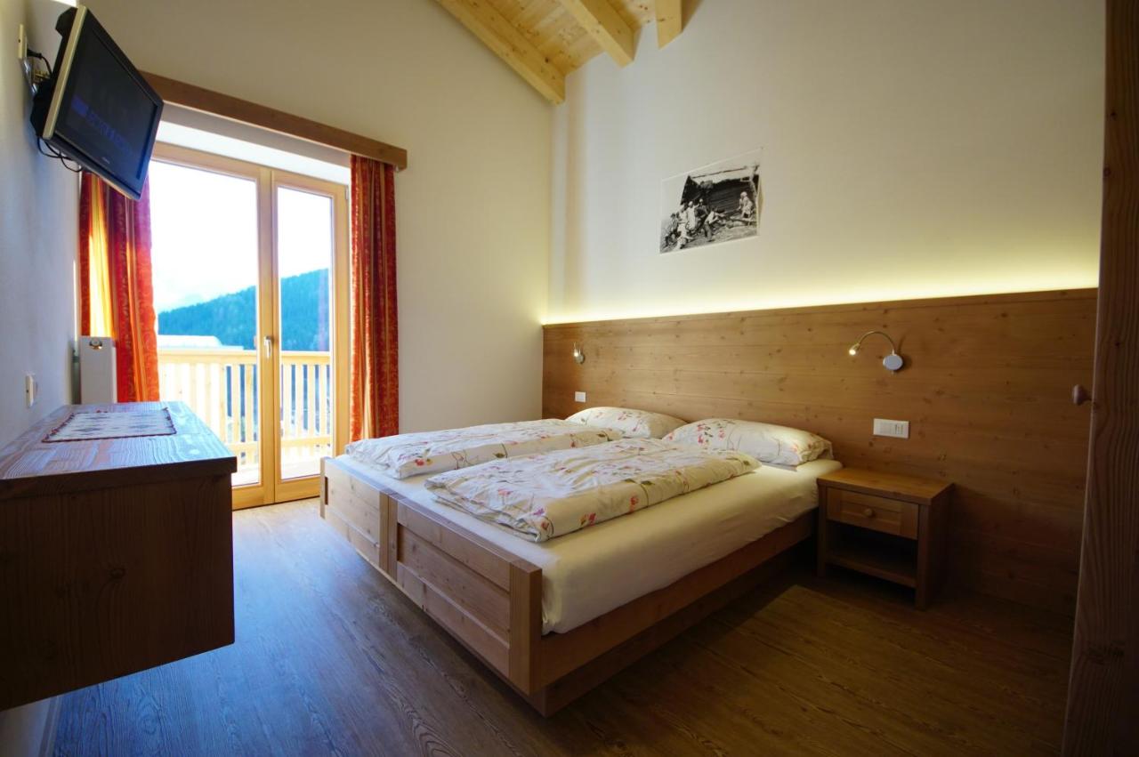 Apartment mit Balkon