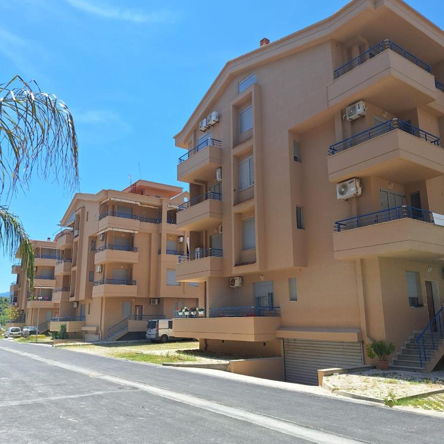 Vacanze Pushime Albania - Ferienwohnung Radhimë