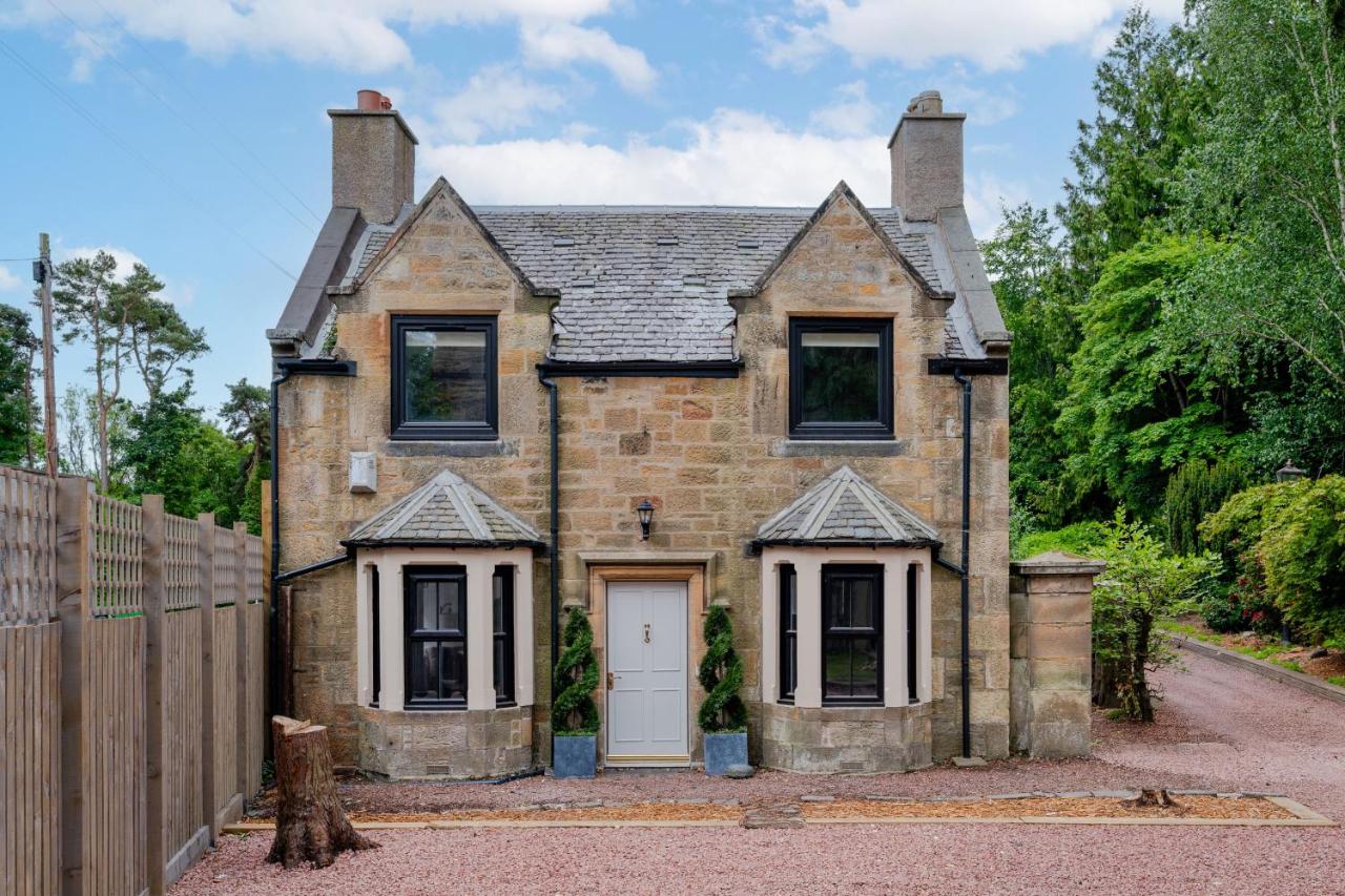 2 Bedroom Cottage-Free Parking - B&B Newtongrange