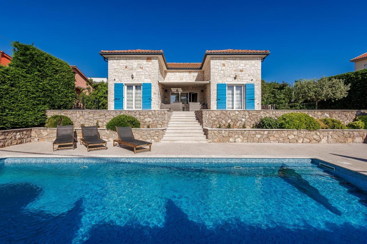 Villa Augusta - Ferienwohnung Malinska