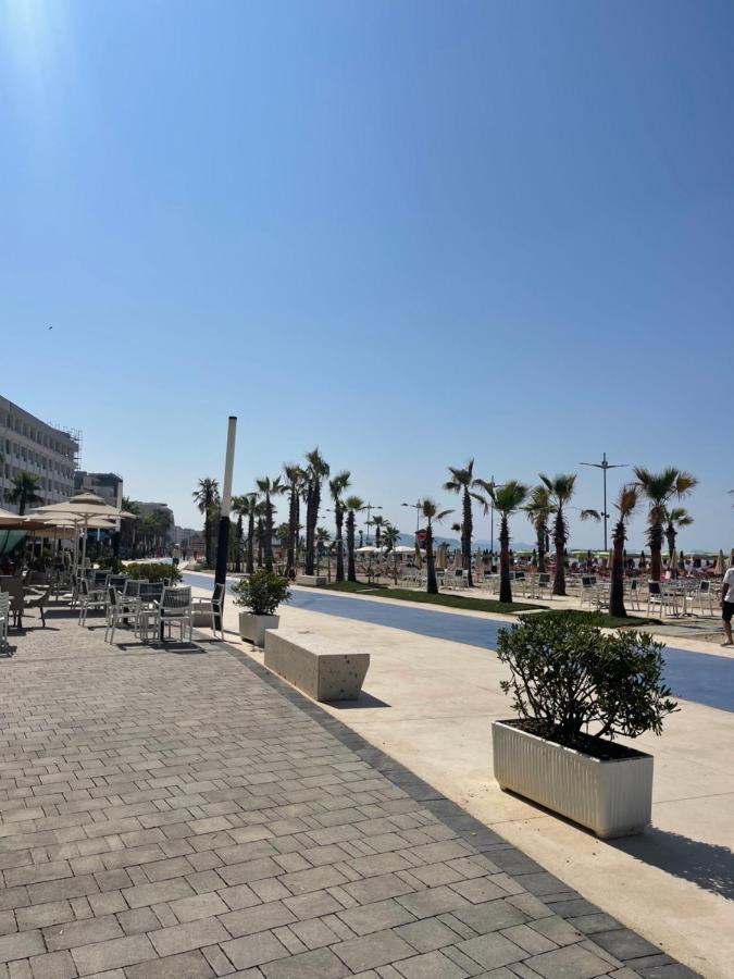 Ajla Apartment - Ferienwohnung Durrës