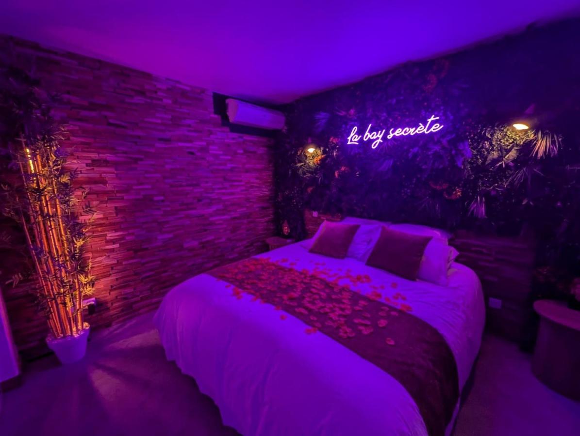 King Room with Spa Bath